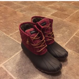 Sperry saltwater duck boots